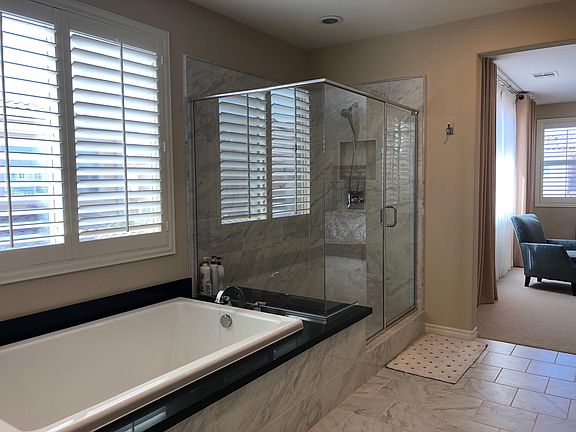 4th image of 14794 Blossom Ln
