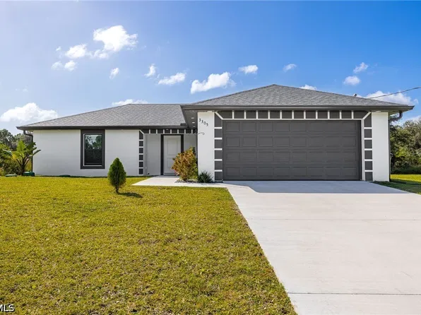 3305 40th St W, Lehigh Acres, FL 33971