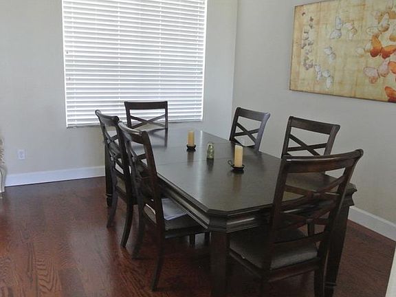 5th image of 4909 Parkview Dr