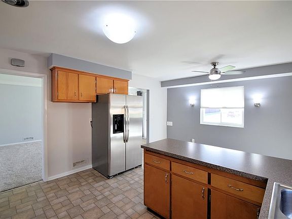 4th image of 3082 Winthrop Dr