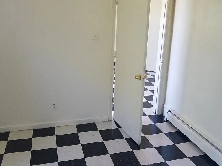 488 S Orange Ave #3L — Photo 7