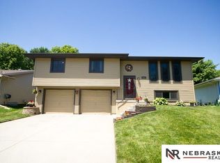5421 S 8th St, Lincoln, NE 68512