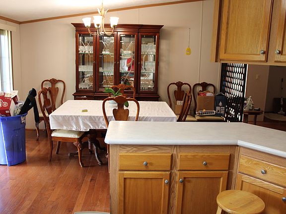 3rd image of 8563 Hazel Dell Rd