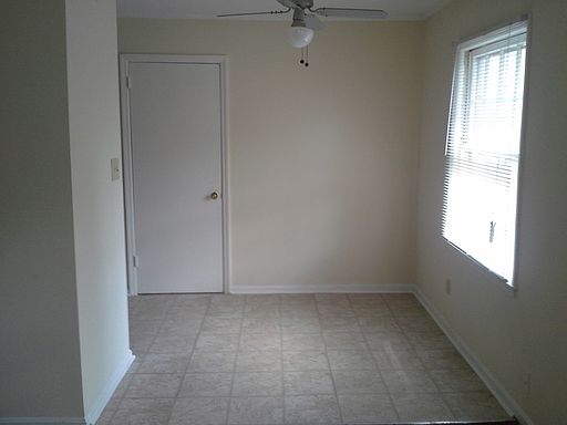 2nd image of 1025 Cross Keys Rd APT 14