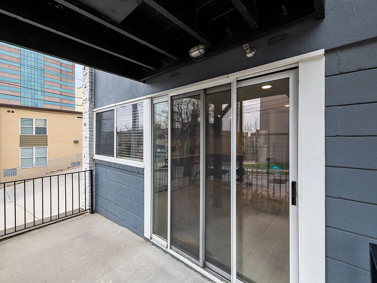 4544 Summit St — Photo 33
