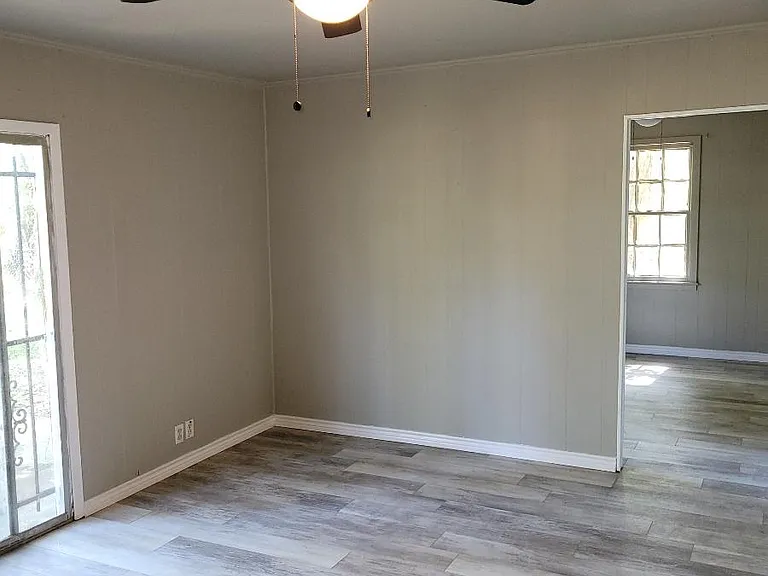 4290 Dallas St — Photo 3
