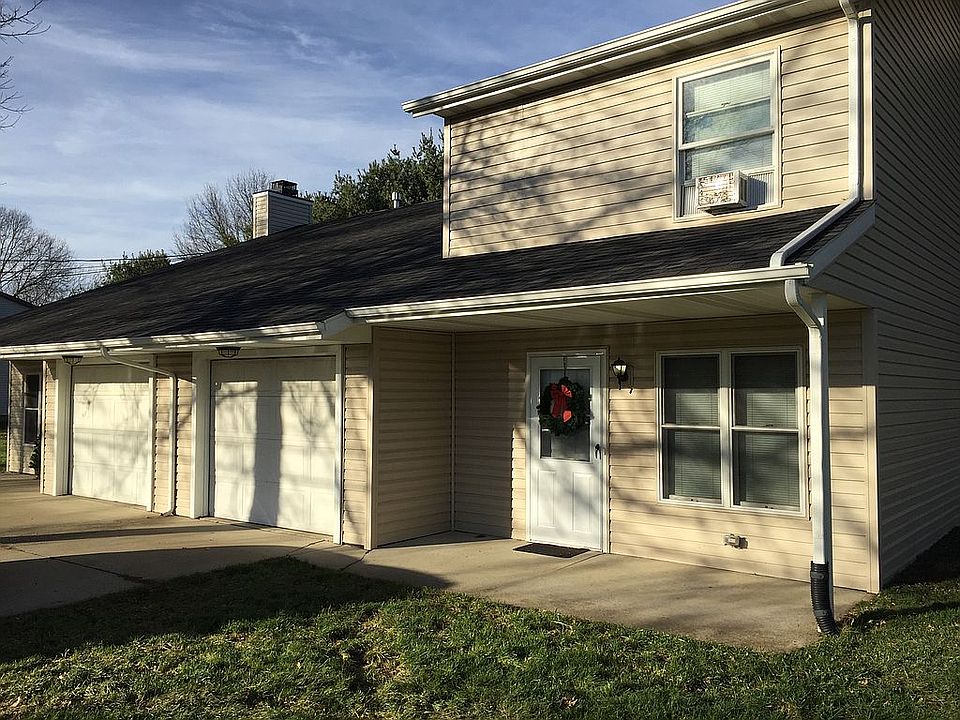 1st image of 7831 Stuhldreher St NW