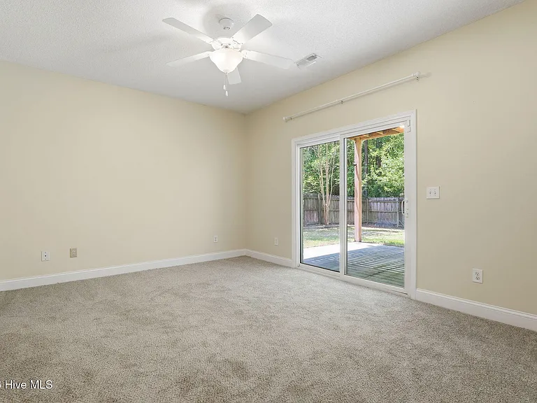 25 Kingswood Cir — Photo 39