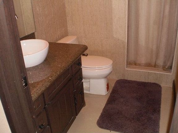 4th image of 106A W Morningside Dr #A