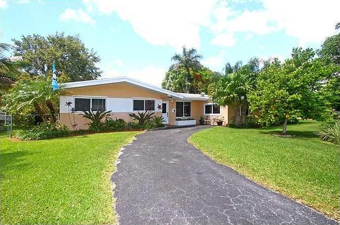 1st image of 9240 SW 178th Ter