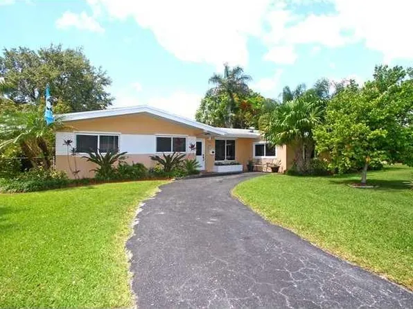 9240 SW 178th Ter, Palmetto Bay, FL 33157