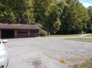 207 Gum Hollow Rd, Oak Ridge, TN 37830