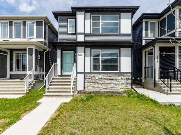 228 S Cornerstone Grv NE, Calgary, AB T3N 2A6