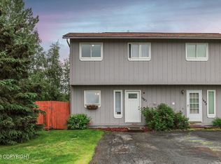 1401 Early View Dr, Anchorage, AK 99504