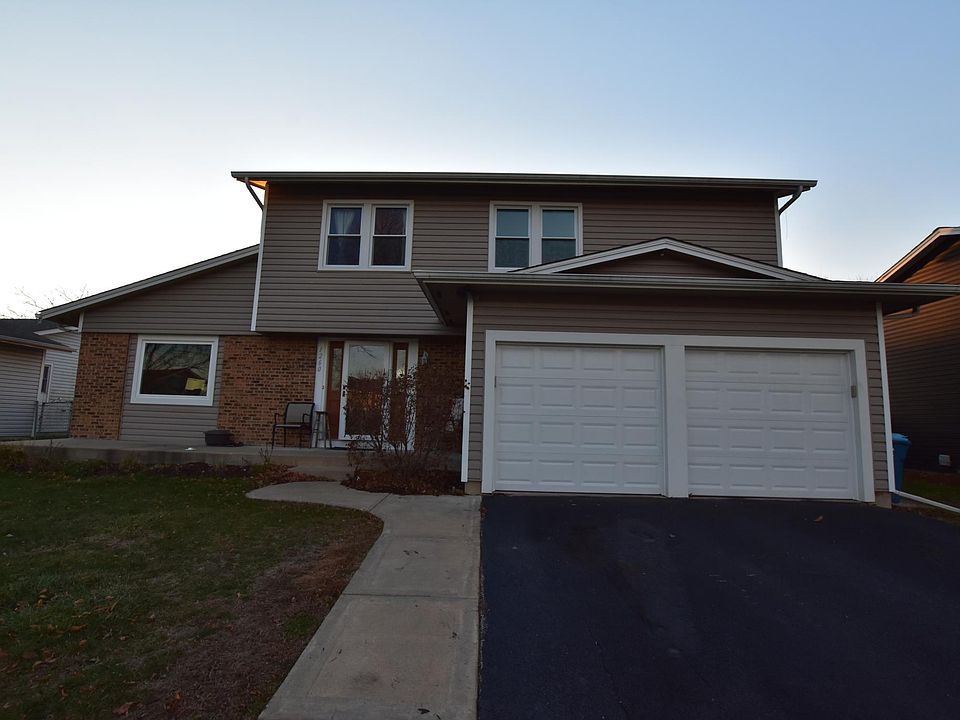 1st image of 1260 Arrowwood Ct