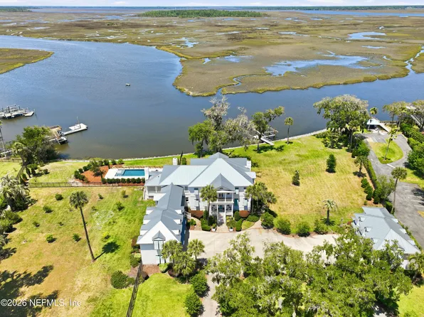 3013/3021 SUNSET LANDING Drive, Jacksonville, FL 32226