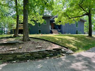 9048 Clifton Rd, Versailles, KY 40383