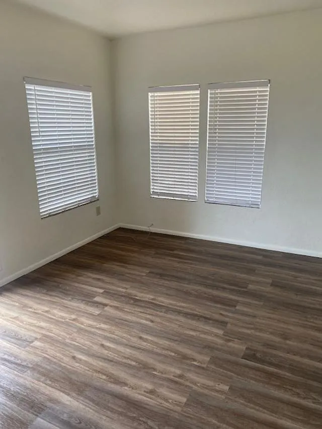 1 bed, 600 sqft, $900 — Photo 2