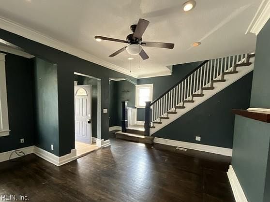 4th image of 522 W 27th St
