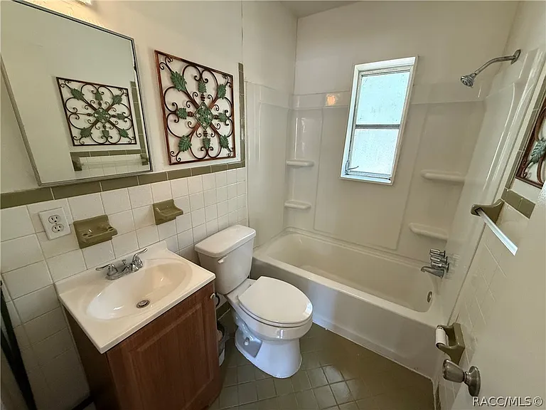 7115 W Porpoise Dr — Photo 8