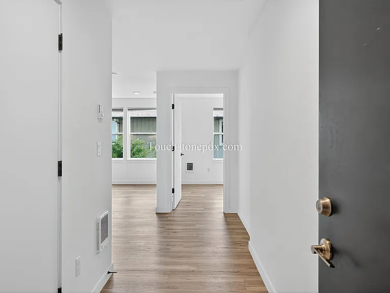 Tabor Terrace — Photo 22