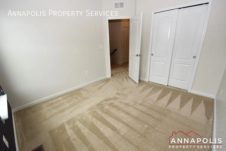 7827 Bakers Creek Ln — Photo 18