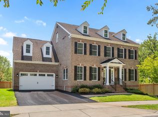 304 Forest Preserve Dr, Gaithersburg, MD 20878