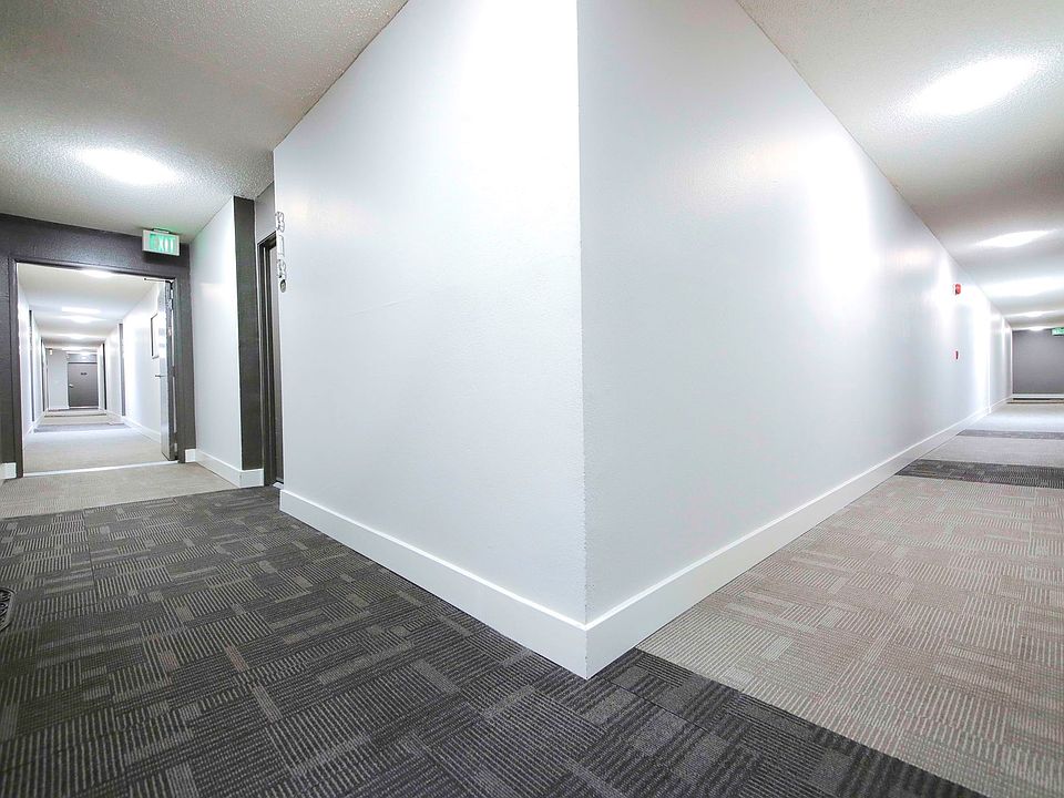 Building Photo 5