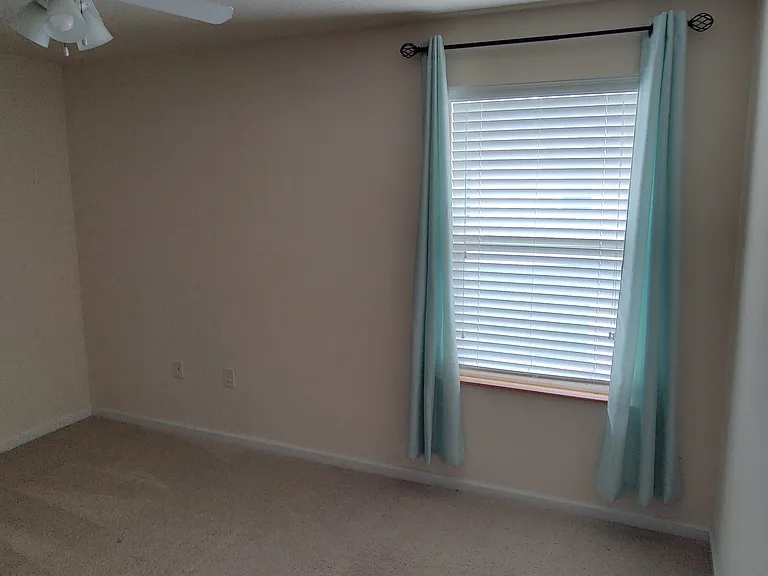 Guest Bedroom #1