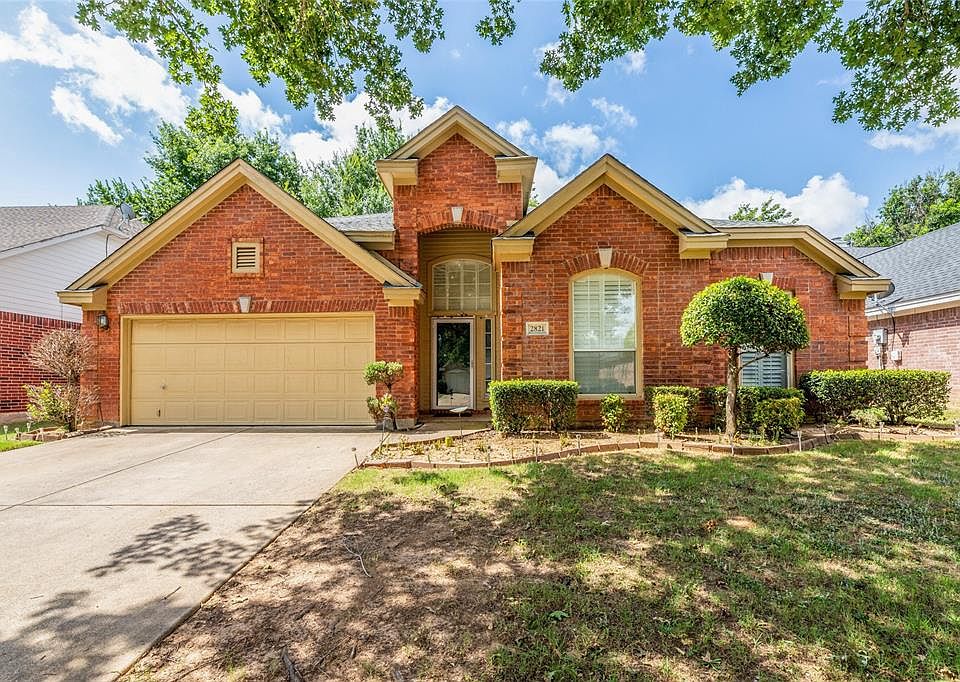 2821 Cheshire Way Grand Prairie Tx 75052 Zillow [ 682 x 960 Pixel ]