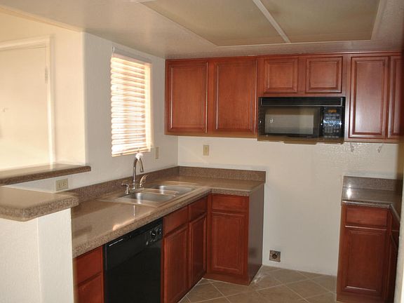 3rd image of 5757 W Eugie Ave Unit 1061
