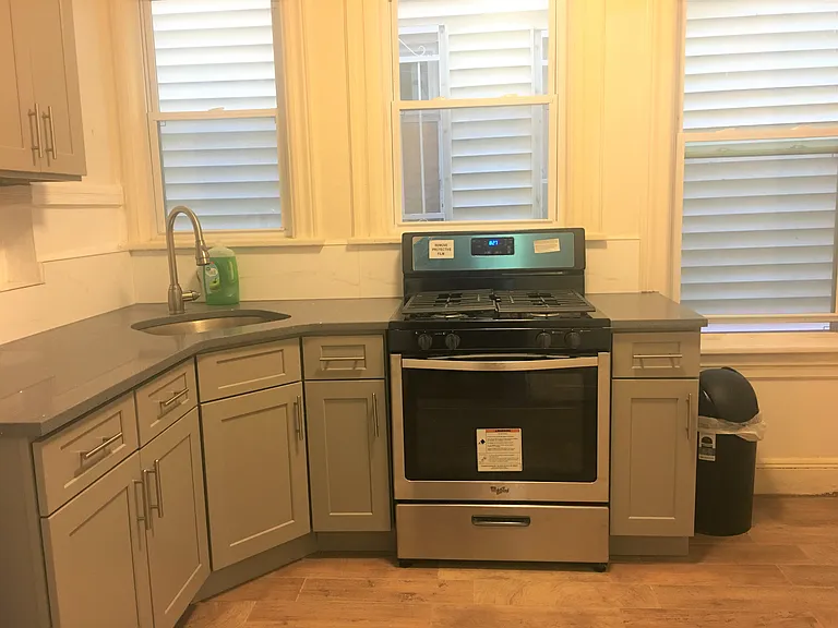 101 Romaine Ave #A — Photo 14