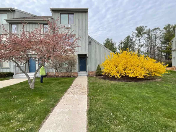 5735 Hilltop Way, Williamsburg, MI 49690