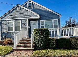 36 N Delavan Ave, Margate, NJ 08402