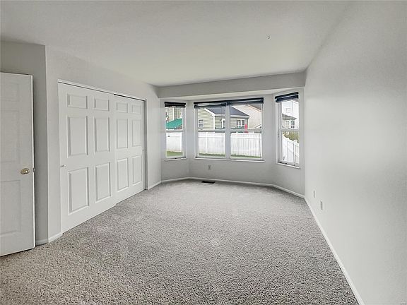 4th image of 873 Liberty Village Dr