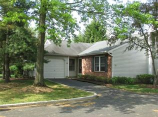 309 Shilling Dr, Somerset, NJ 08873