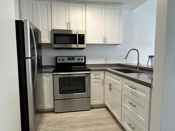 5th image of 235 Main St APT 226
