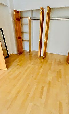 4th image of 428 W 49th St #3G