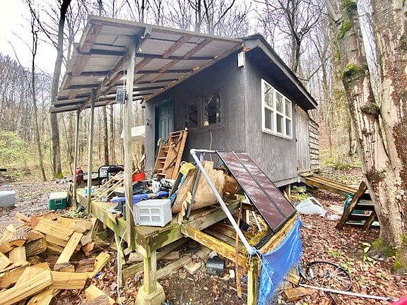 2nd image of 6973 Echo Mountain Rd