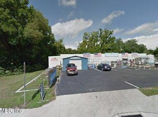 2926 NE Jacksonville Rd, Ocala, FL 34479