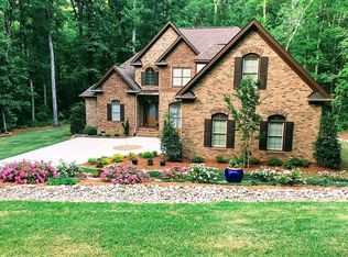 4032 Chaumont Dr, Apex, NC 27539