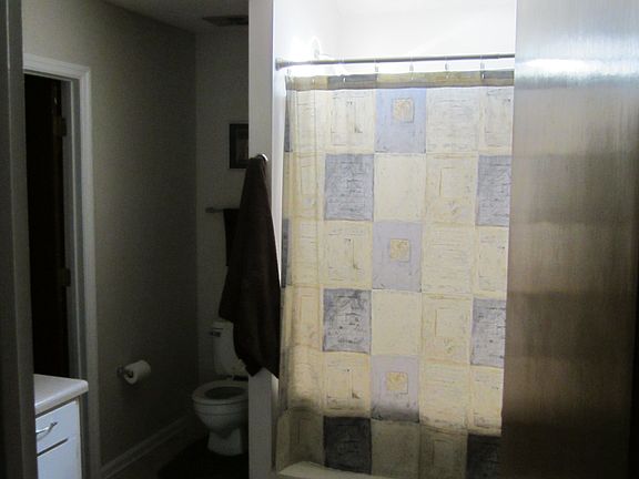 Spacious bathroom