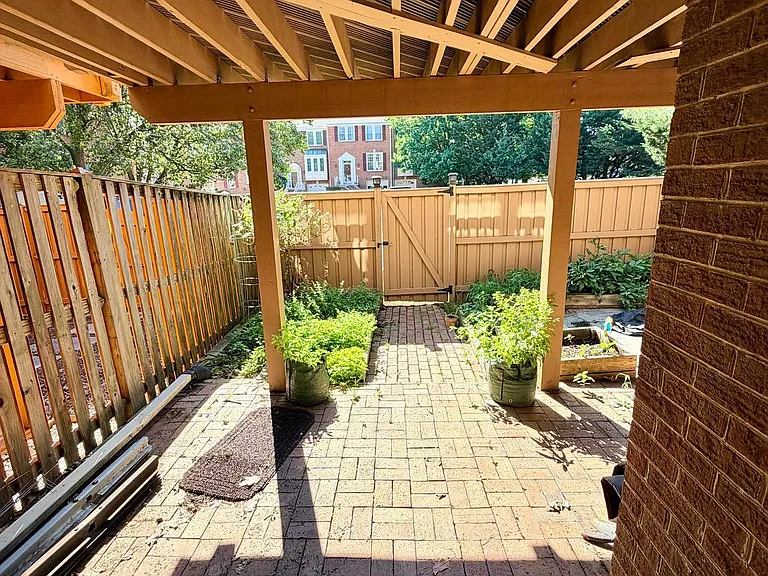 4722 Minor Cir — Photo 44