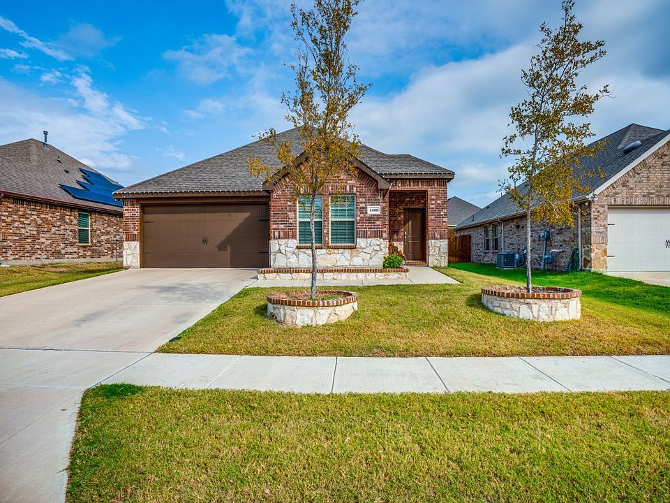 1st image of 1105 Wild West Ln