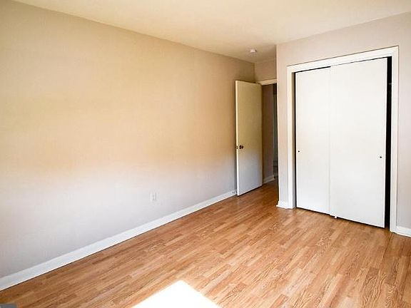 2nd image of 115 Whelen Ave #2