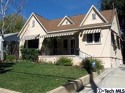1st image of 831 Belvidere St