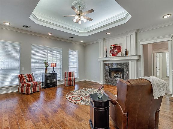 4th image of 13004 Lindon Dr