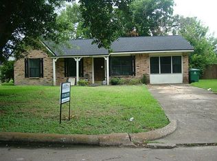 5210 Madden Ln, Houston, TX 77048