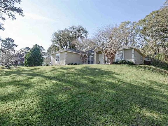2nd image of 964 Summerbrooke Dr
