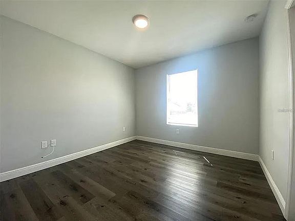 5th image of 2261 Florida Dr #A